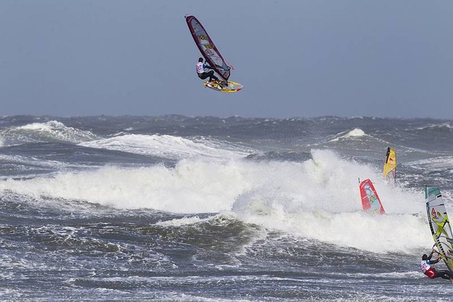 Ricardo stalled forward - KIA Cold Hawaii PWA World Cup, Denmark ©  John Carter / PWA http://www.pwaworldtour.com